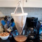 Straining in the jelly bag