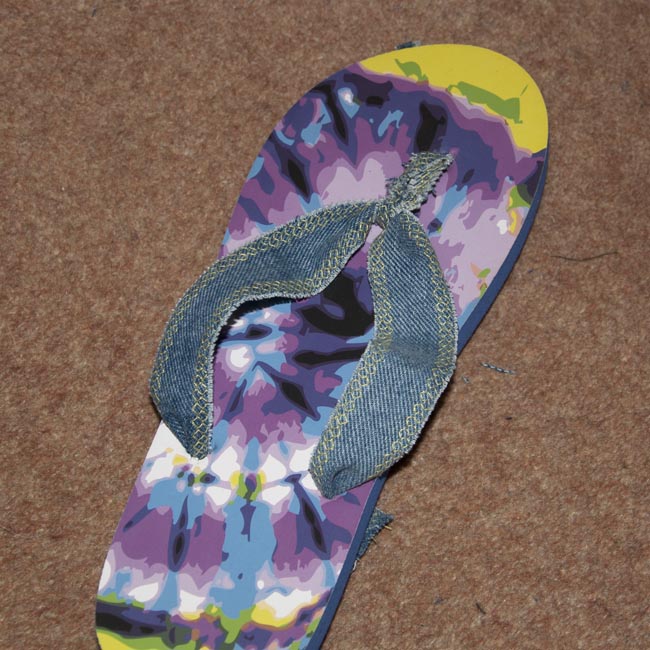 Fit the straps to the sandal