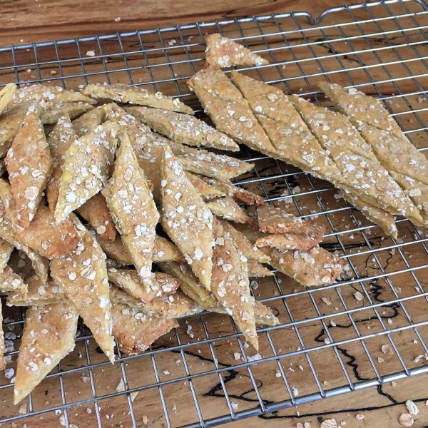 dog-biscuits-fallback_6